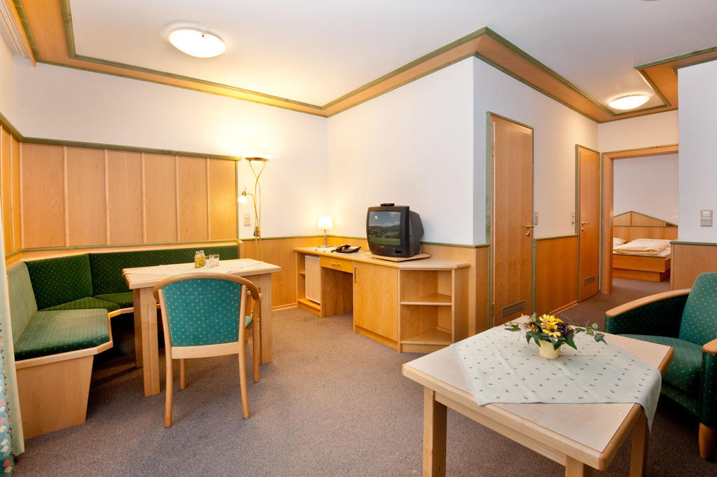 Wellness- Und Wohlfuehlhotel Waldeck Боденмайс Стая снимка