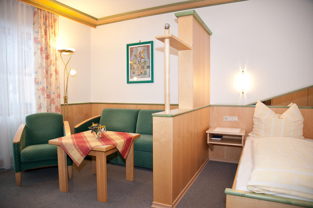 Wellness- Und Wohlfuehlhotel Waldeck Боденмайс Стая снимка