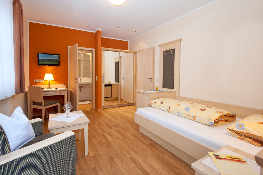 Wellness- Und Wohlfuehlhotel Waldeck Боденмайс Стая снимка